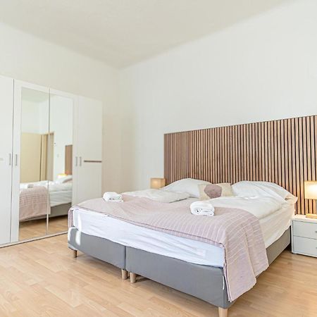 Desirable 2Br - Bookable For Longstays In Lockdown B 비엔나 외부 사진